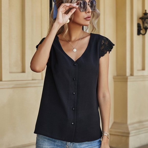 Green v neck button down lace low back detail top - Picture 7 of 14